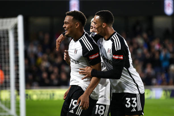 由于击打对 由于击打对