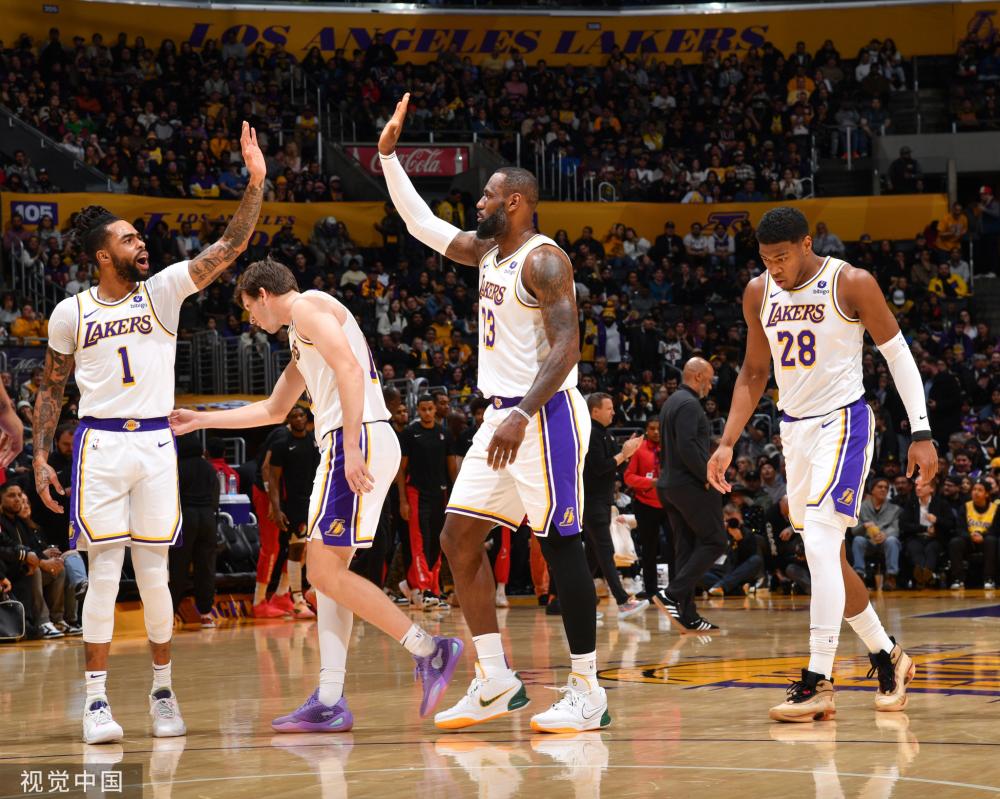 父母及子女 父母及子女