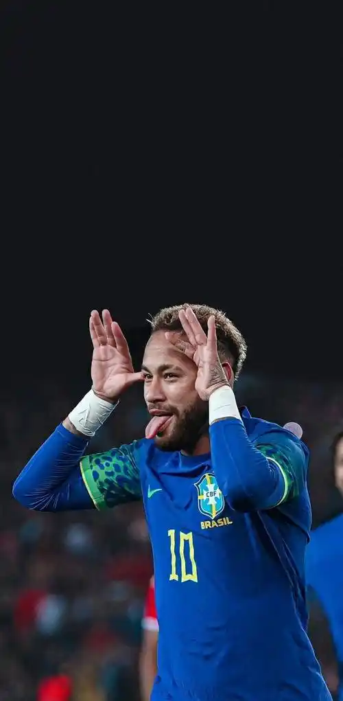 凭借其不断 凭借其不断