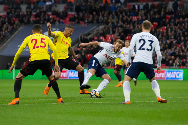 武磊等明星 武磊等明星